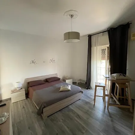 Bed & Breakfast Your In *